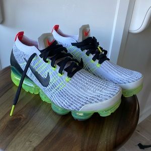 Nike: $100
Like new. Mens size 10.5